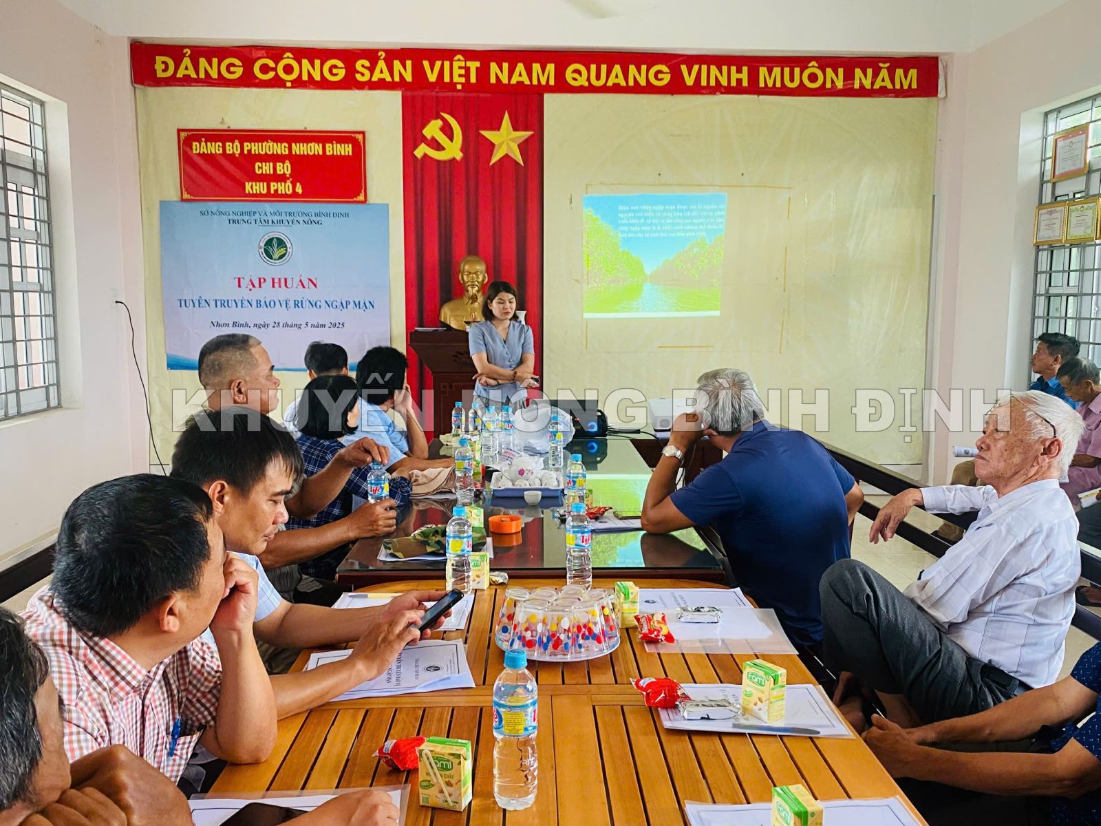 Tuyên truyền hiệu quả, chung tay bảo vệ rừng ngập mặn